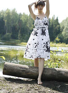 Nude Lena by Showy Beauty